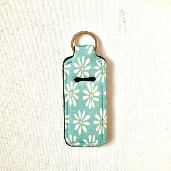 Daisies Chapstick Holder Keychain Ring / Boho Lip Balm Holder Accessory - Picture 2 of 3